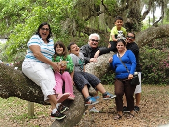 Family on Oak Tree